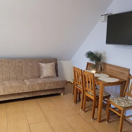 I Goscinne A A Malinowscy Tatil Evi Stegna (Pomerania)