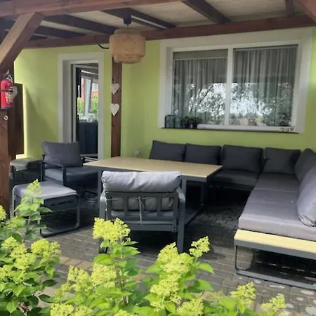 I Goscinne A A Malinowscy Dom wakacyjny Stegna (Pomerania)